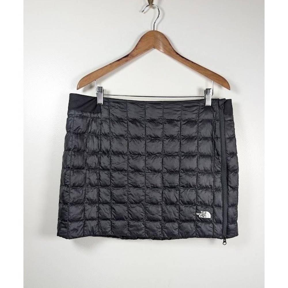 The North Face Mini Skirt XL ThermoBall Eco Quilted Insulated Gorpcore Puffer